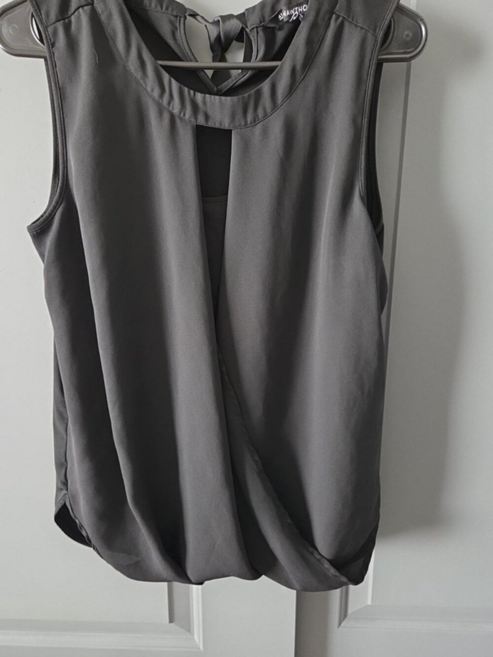 41 Hawthorn M Black Wrap Front Tie Neck Sleeveless Blouse Stitch Fix